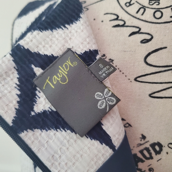 Classy Summer Dress - Picture 6 of 7